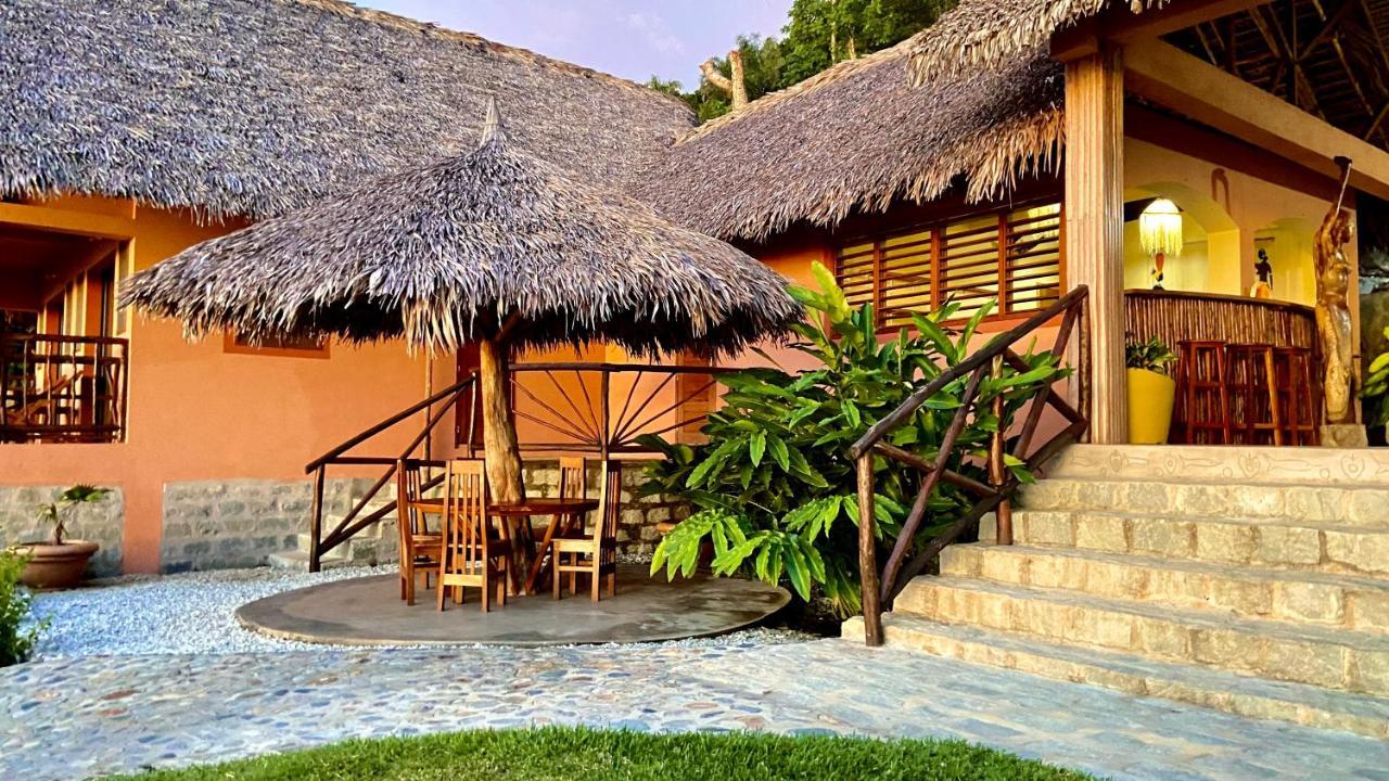Veronika Resort Nosy Komba Екстериор снимка