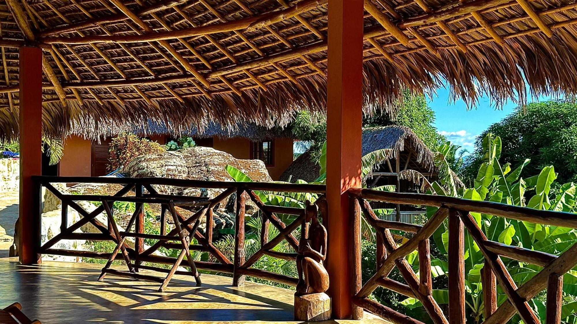 Veronika Resort Nosy Komba Екстериор снимка